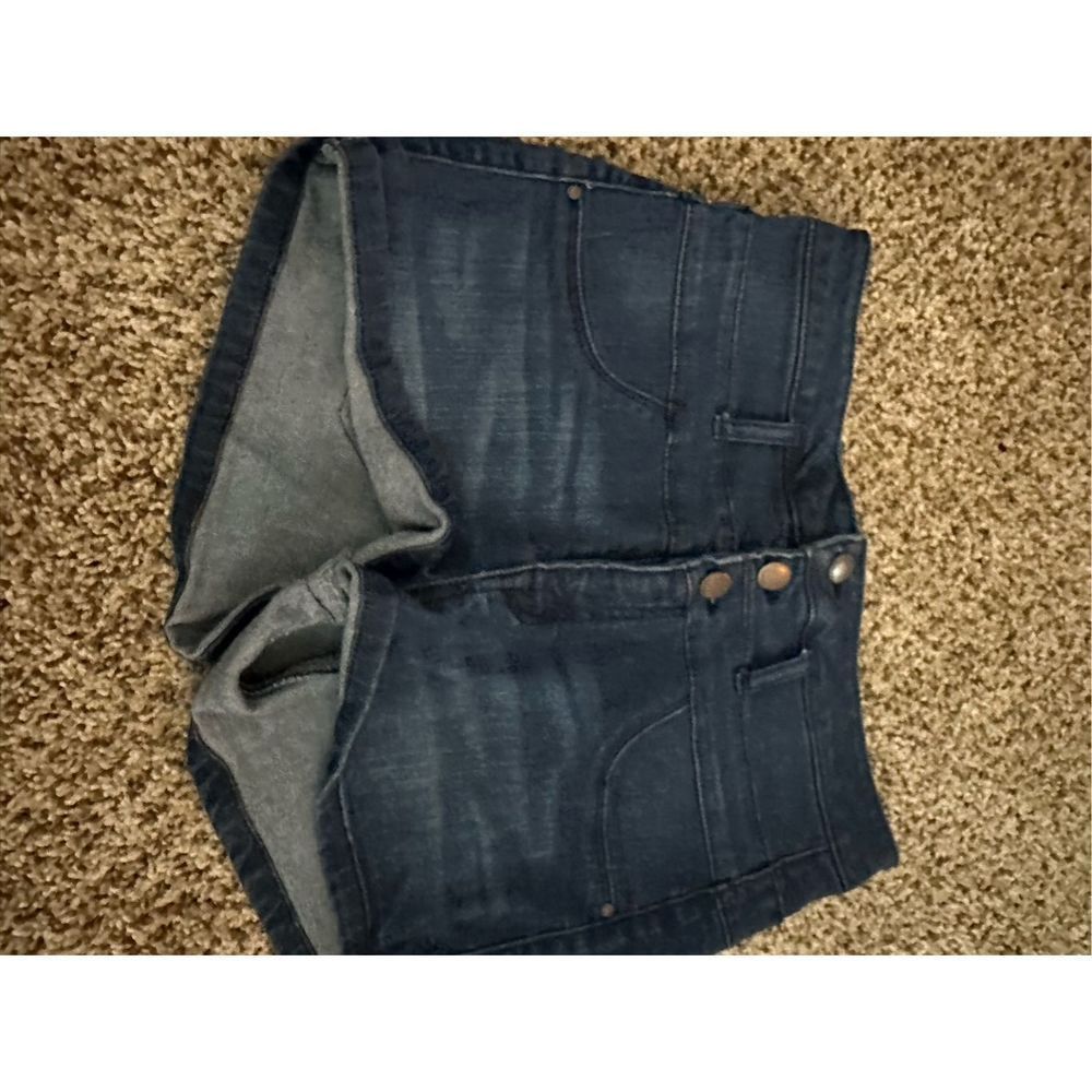 Refuge denim shorts - Picture 2 of 5